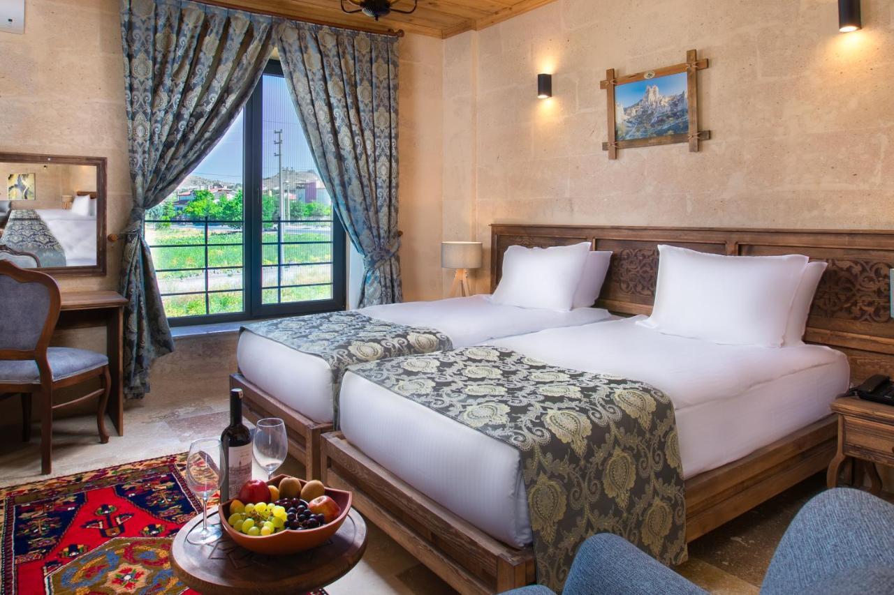 Hotel Cappadocia Pyramid Stone House Üçhisar Exterior foto